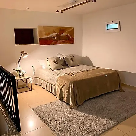 Familiar Zona فندق مبيت وإفطار غيمارايش