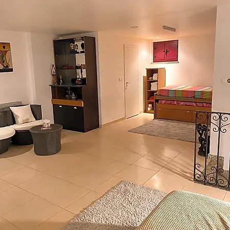 Familiar Zona 3* غيمارايش