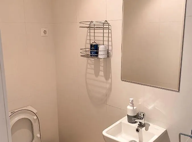 Familiar Zona Alojamento de Acomodação e Pequeno-almoço Guimarães