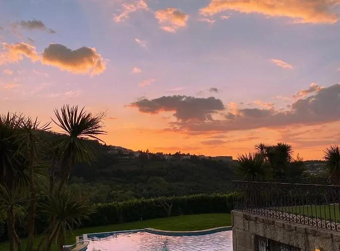 Alojamento de Acomodação e Pequeno-almoço Familiar Zona